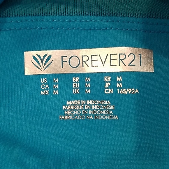 NWOT Forever 21 Teal Mesh Padded Sports Bra - Picture 6 of 8